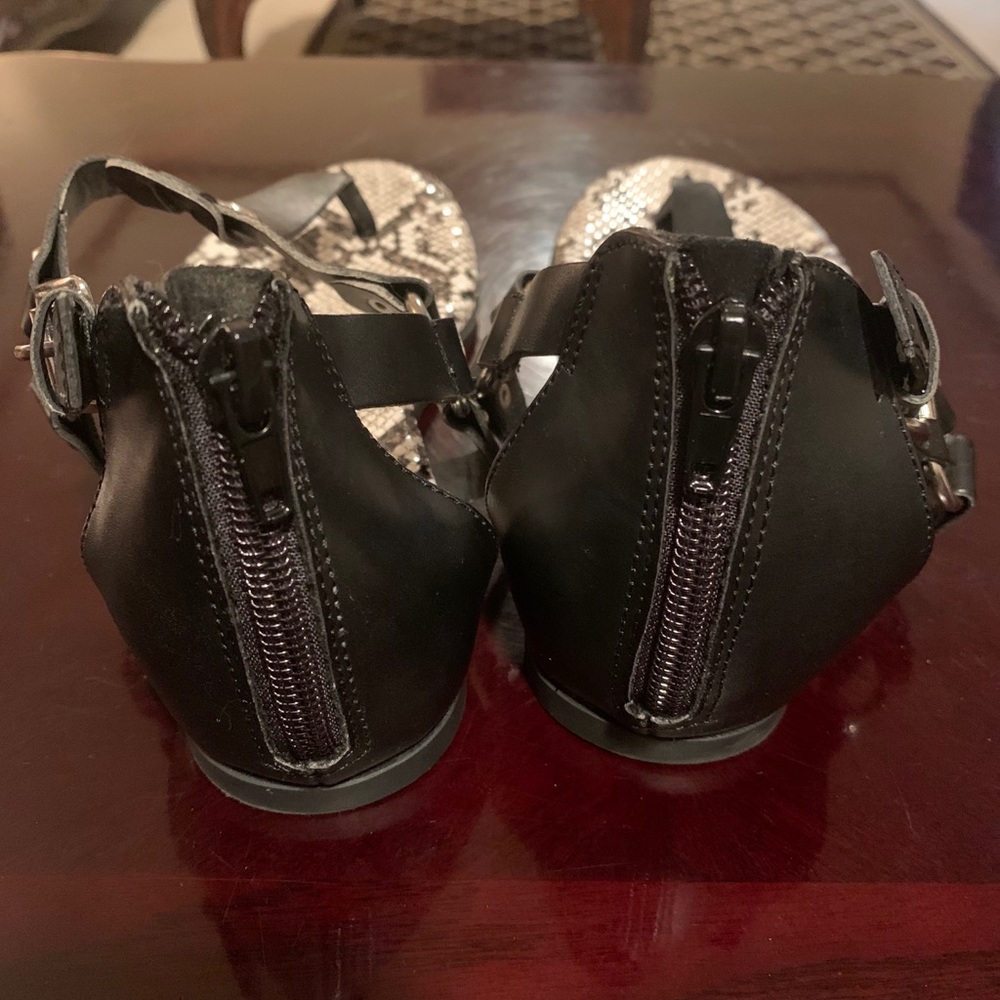 Sandals - Picture 3 of 3